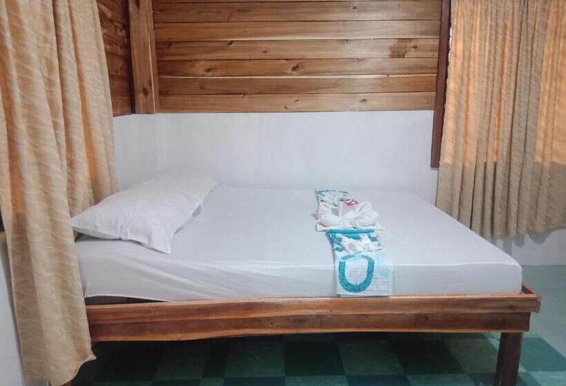 اتاق خانوادگی, D  Angels Inn, Port Barton