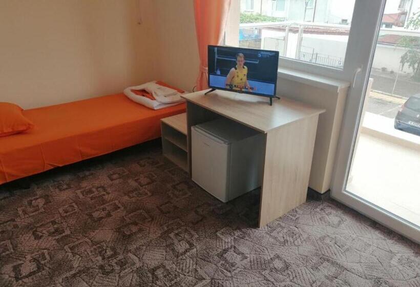اتاق استاندارد, къща за гости диана дик