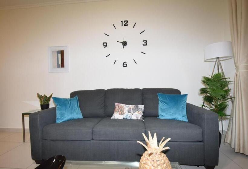 آپارتمان 1 خوابه با چشم‌انداز استخر, Arena Condos Aruba   Few Steps From Eagle Beach!