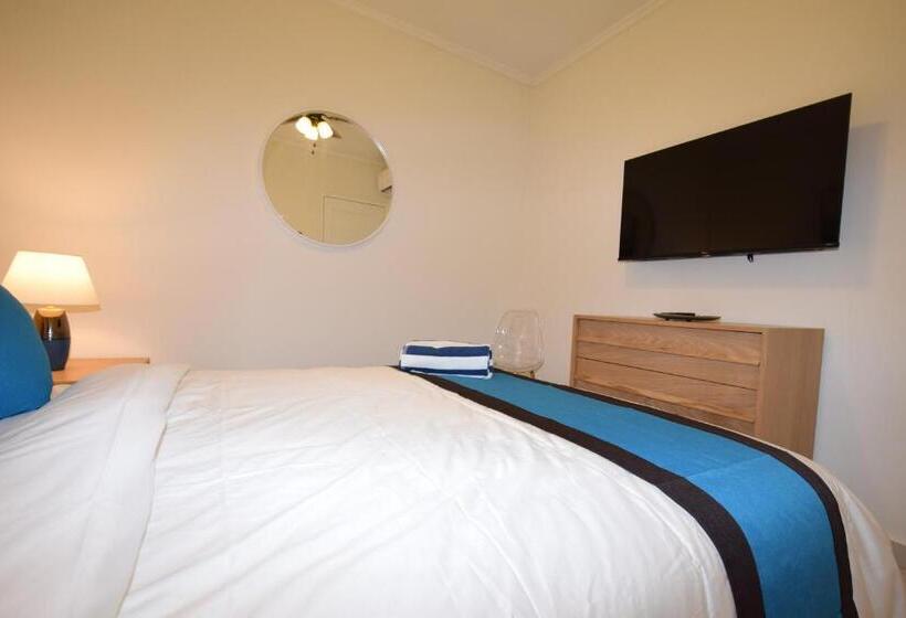 آپارتمان 1 خوابه با چشم‌انداز استخر, Arena Condos Aruba   Few Steps From Eagle Beach!