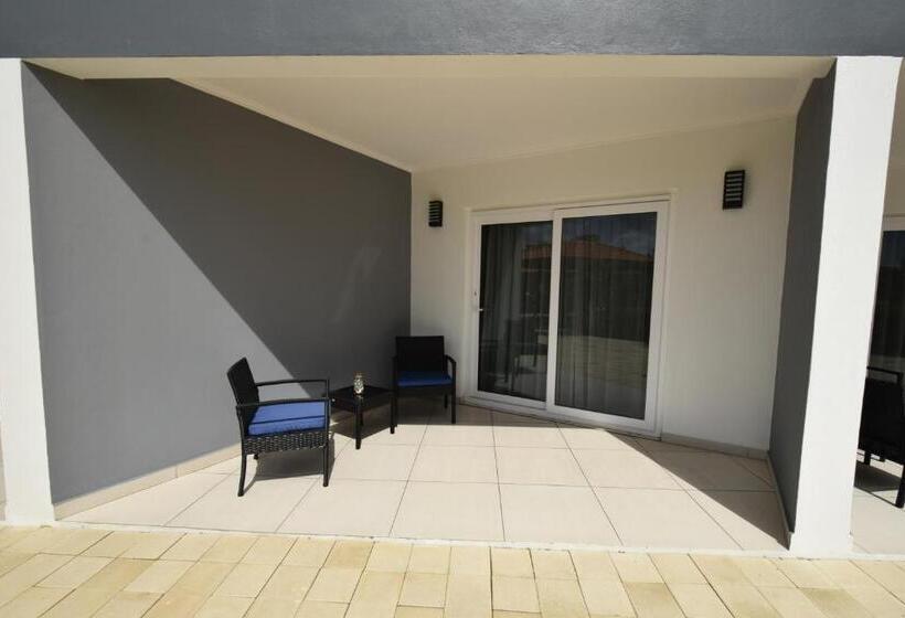 آپارتمان 1 خوابه, Arena Condos Aruba   Few Steps From Eagle Beach!