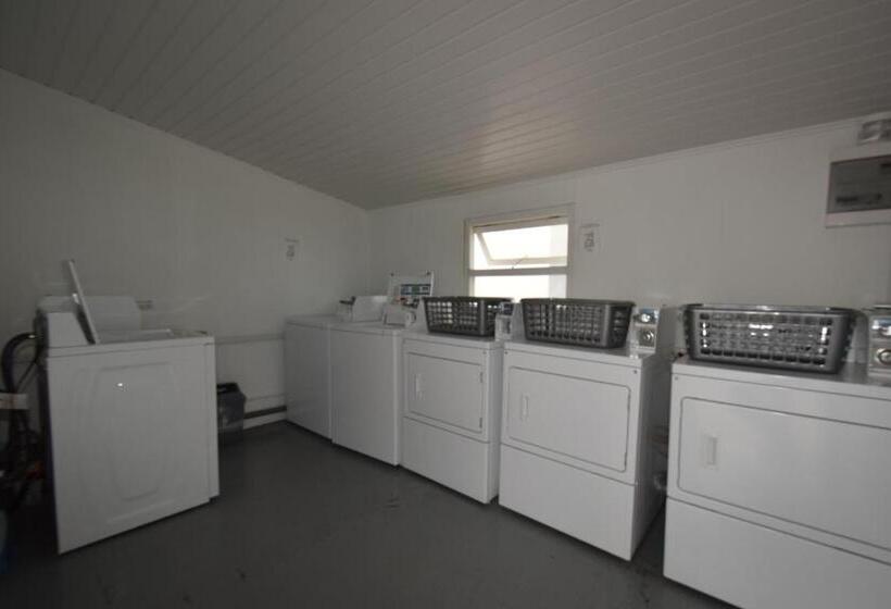 آپارتمان 1 خوابه با بالکن, Arena Condos Aruba   Few Steps From Eagle Beach!