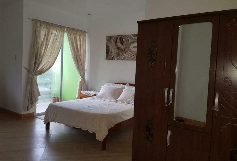 اتاق لوکس, Coombsguesthouse