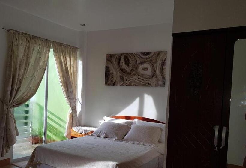 اتاق لوکس, Coombsguesthouse