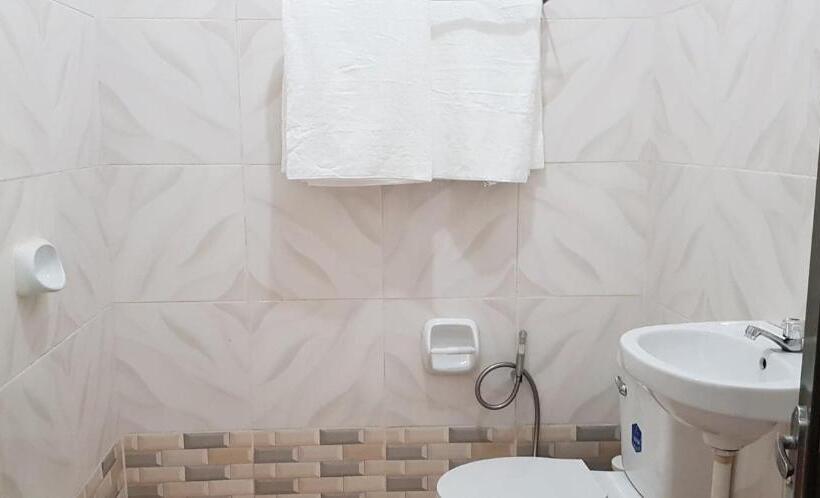 اتاق لوکس, Coombsguesthouse