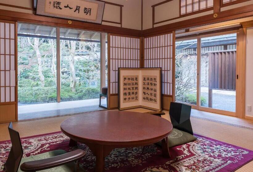 سوییت, 高野山 真田坊 蓮華定院  Koyasan Sanadabo Rengejoin