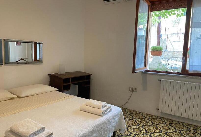اتاق لوکس, Gio Del Mar Con Vista Sullo Jonio