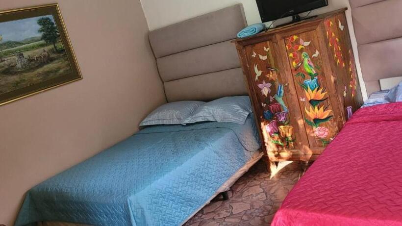 اتاق استاندارد با تراس, Hostal Cabañas Ave Maria