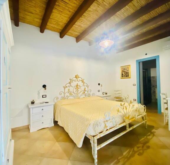 اتاق استاندارد, Centu Concas