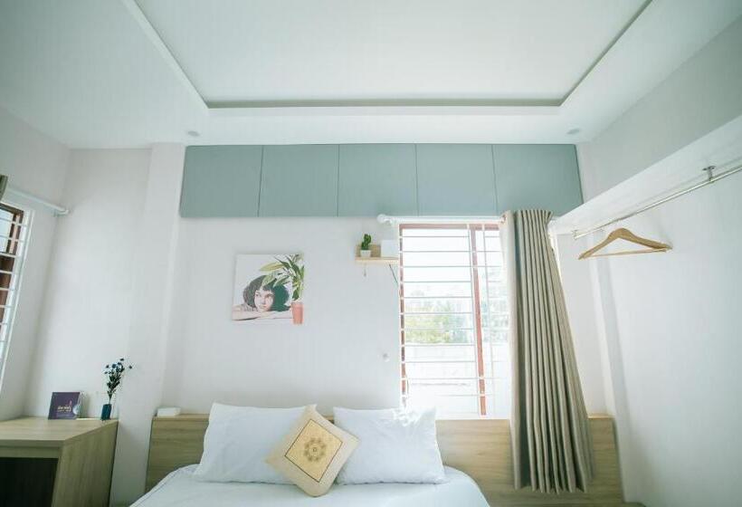 اتاق استاندارد با تخت بزرگ, Tùng Homestay