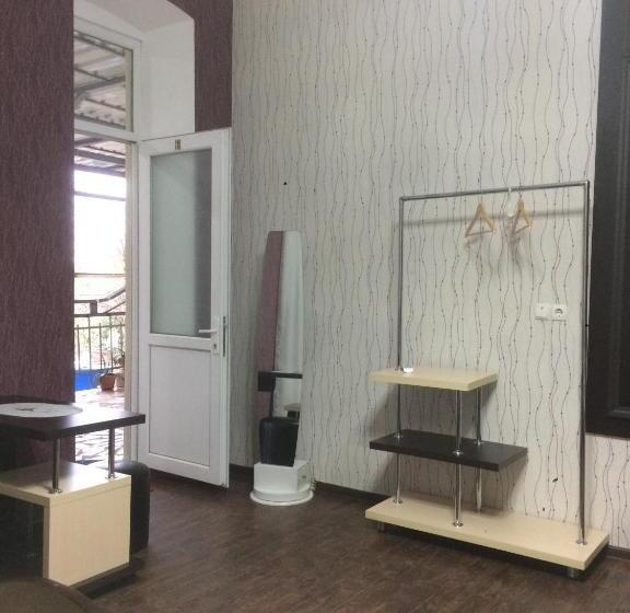 اتاق استاندارد, Guest House Loza
