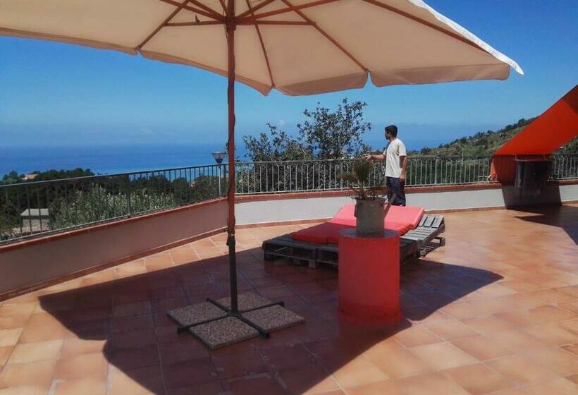 اتاق استاندارد با چشم‌انداز دریا, Agriturismo Agri Armonia