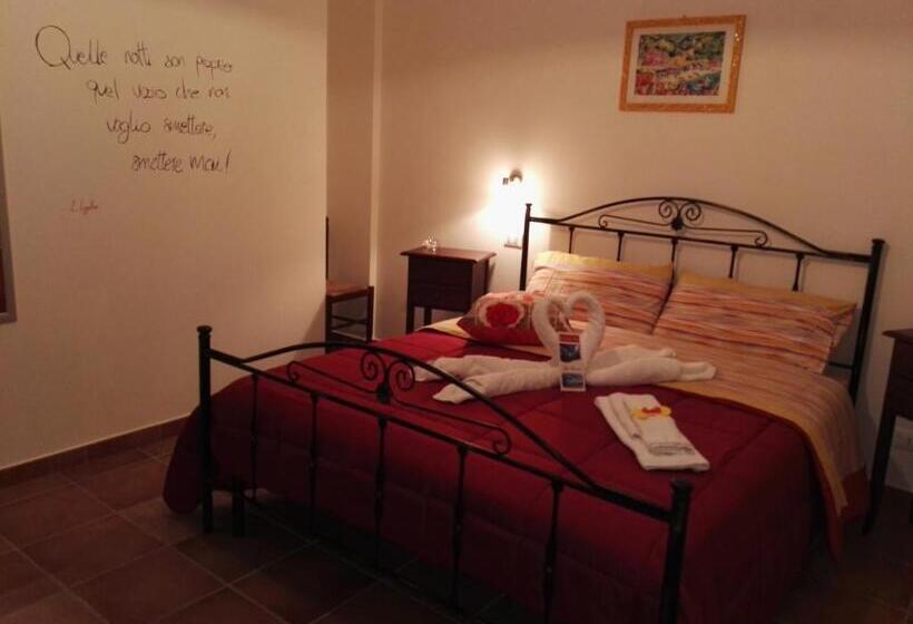 اتاق استاندارد با تخت بزرگ, Agriturismo Agri Armonia