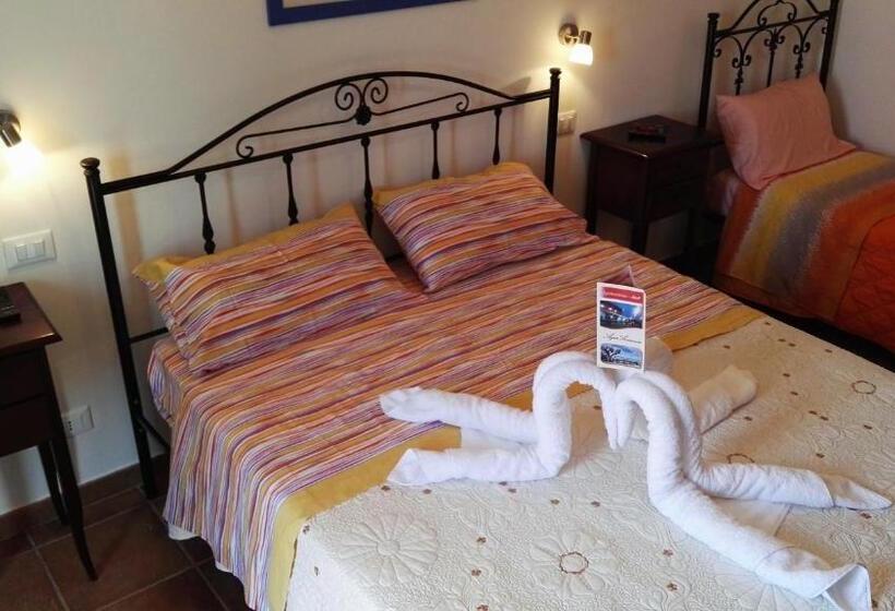 اتاق استاندارد سه نفره, Agriturismo Agri Armonia