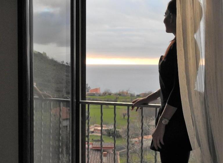 اتاق استاندارد سه نفره, Agriturismo Agri Armonia