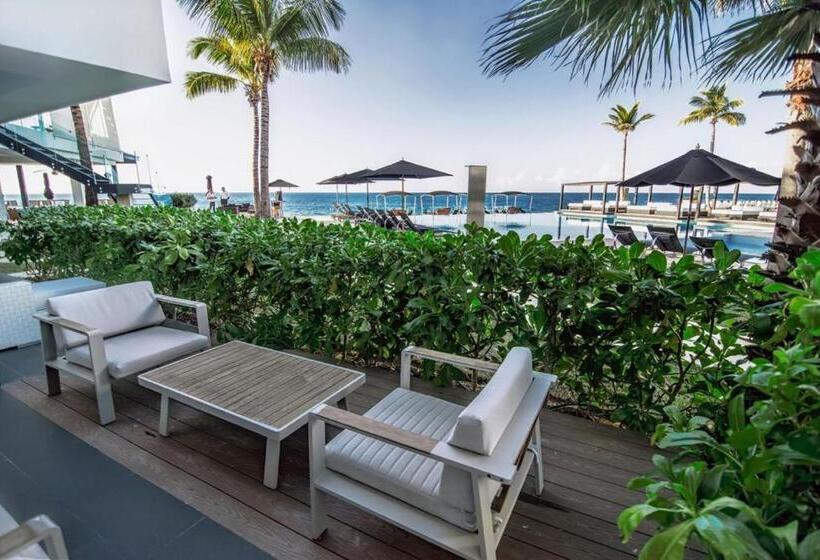سوییت با چشم‌انداز دریا, The Ocean Club, A Luxury Collection Resort, Costa Norte