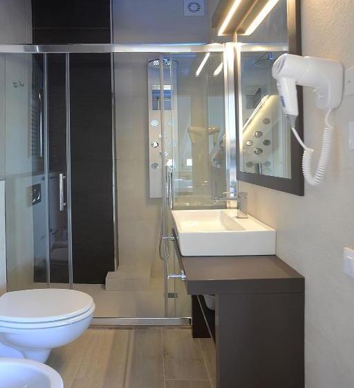 1 Bedroom Penthouse Apartment, Opera Arte Suite Apartments