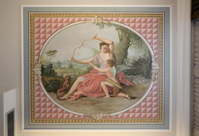 آپارتمان لوکس 1 خوابه, Opera Arte Suite Apartments