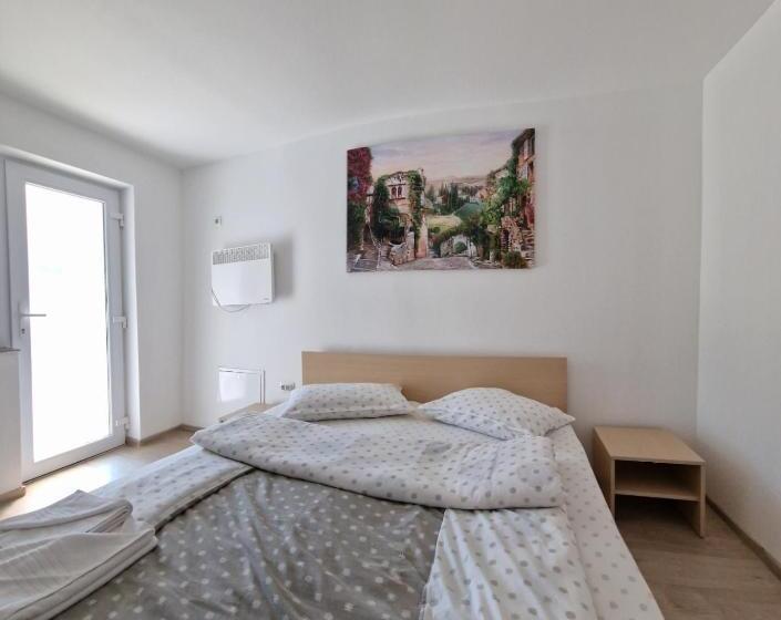اتاق استاندارد, Casa Gimi