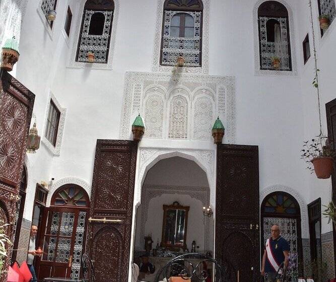 اتاق کلاسیک, Dar Al Batoul