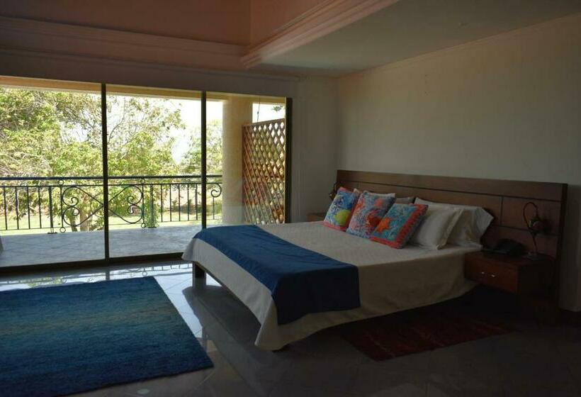 سوییت لوکس, Porto Bello Hotel Boutique