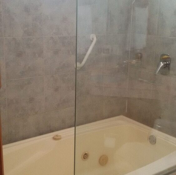سوییت جونیور, Porto Bello Hotel Boutique