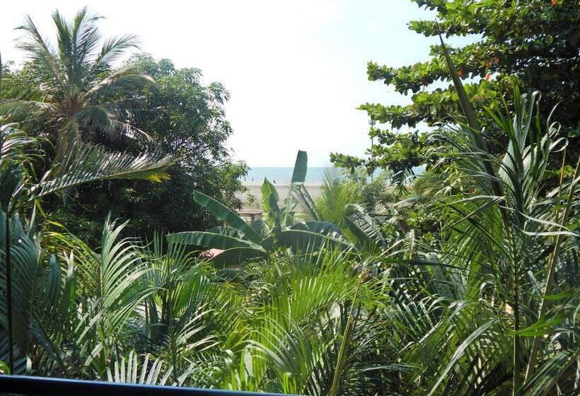 سوییت جونیور, Porto Bello Hotel Boutique