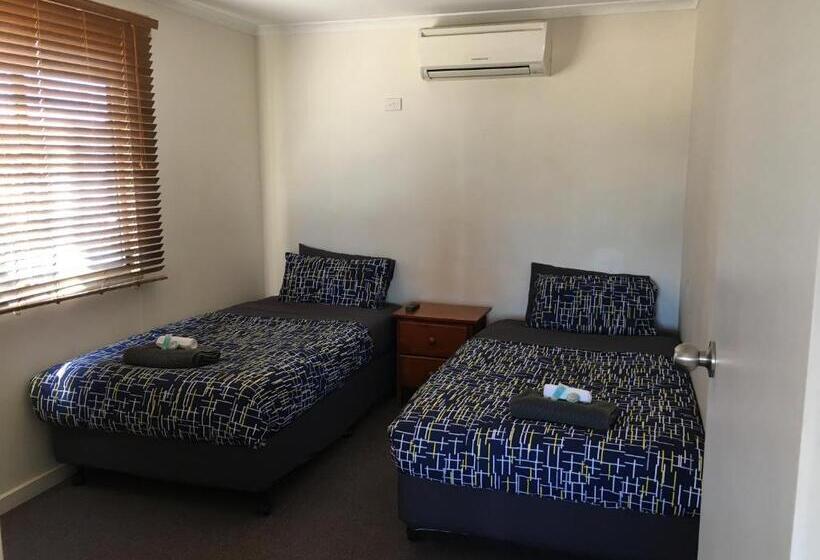 Habitación Familiar Deluxe, Airport Whyalla Motel