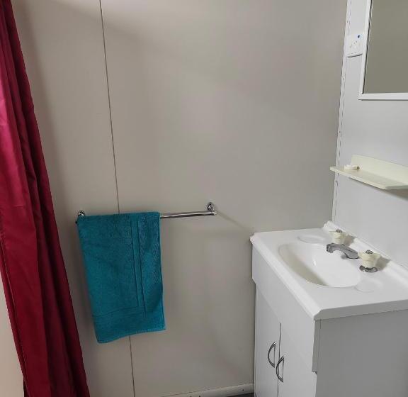 اتاق اکونومی یک تخته, Airport Whyalla Motel