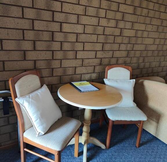 اتاق لوکس, Airport Whyalla Motel