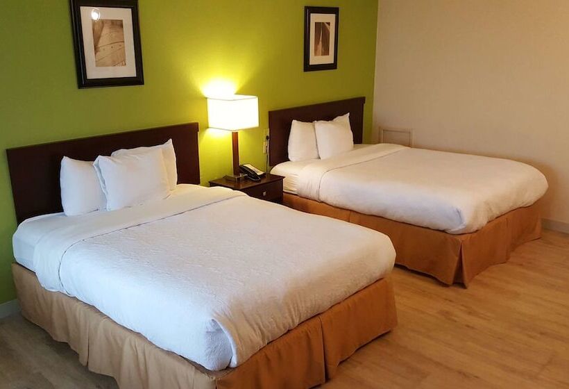 اتاق لوکس, Airport Waterfront Inn