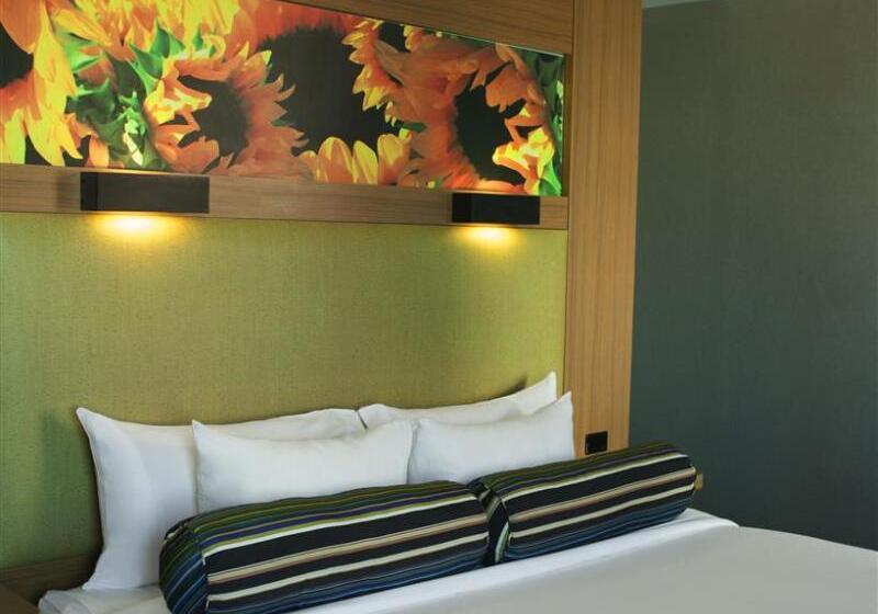 اتاق استاندارد با تخت بزرگ, Aloft Minneapolis