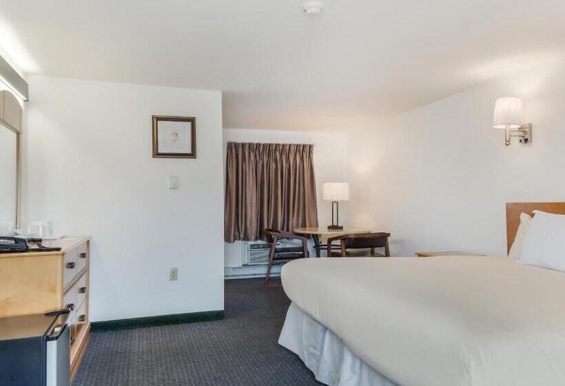 스탠다드 룸 킹사이즈 침대, America S Best Value Inn & Suites/hyannis