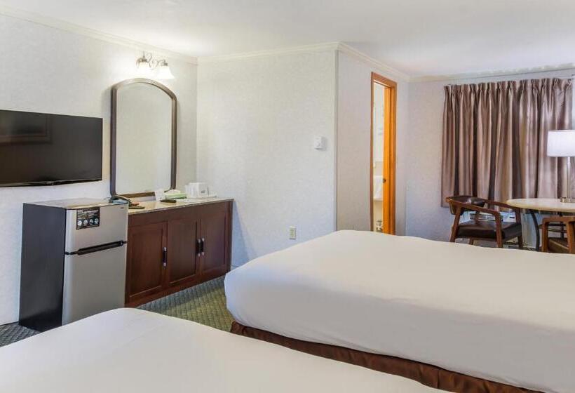 디럭스 룸, America S Best Value Inn & Suites/hyannis