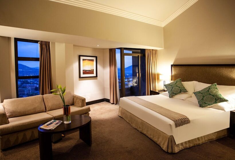 اتاق سوپریور, Avani Lesotho Hotel & Casino