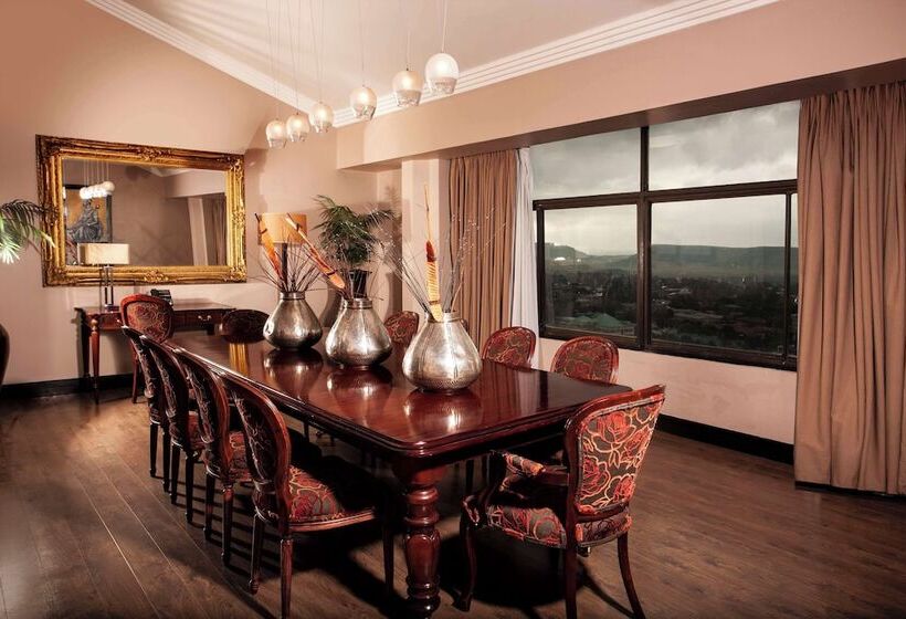سوئیت پرزیدنت, Avani Lesotho Hotel & Casino