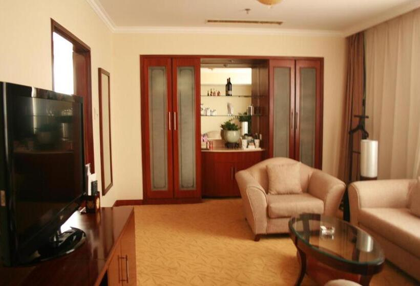 Executive Suite, Grand Metropark Wanshi