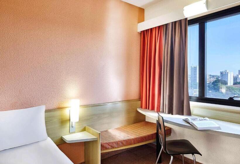 آپارتمان 1 خوابه, Ibis Taubate