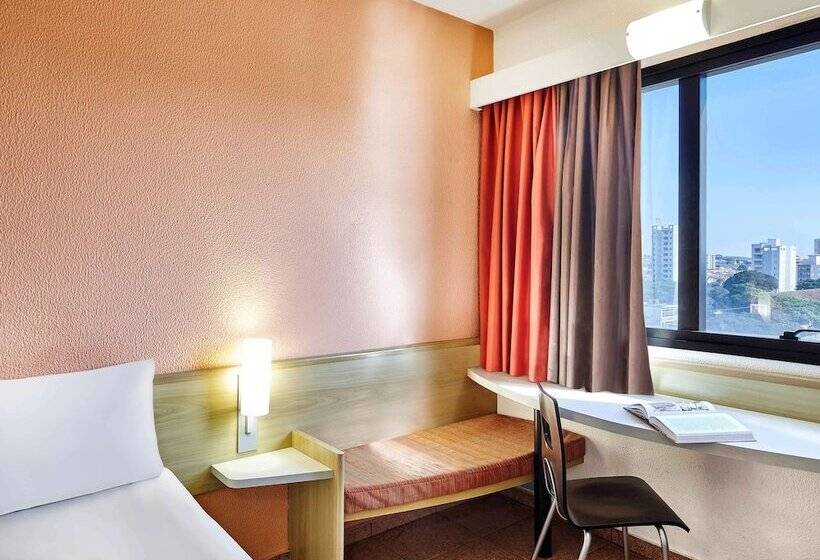 آپارتمان 1 خوابه, Ibis Taubate