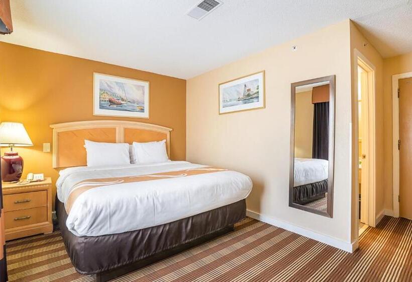اتاق استاندارد با تخت بزرگ, Quality Inn North Conway