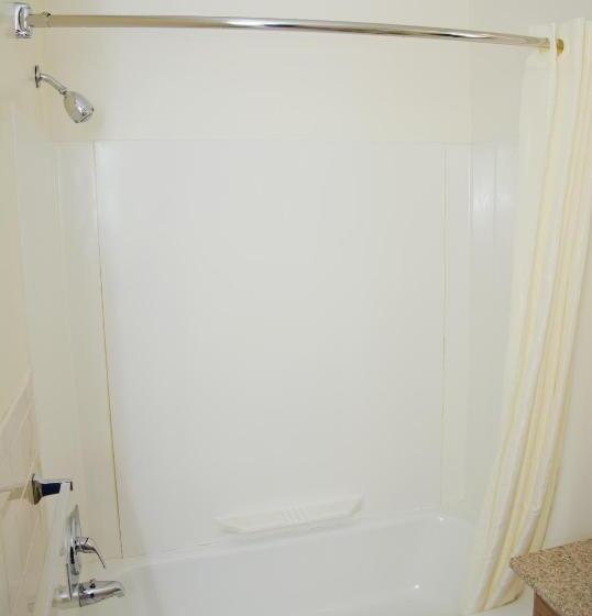 اتاق استاندارد با تخت دوبل, Travelers Inn