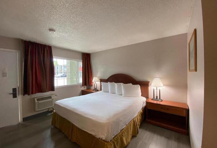 اتاق استاندارد با تخت بزرگ, University Inn Chico