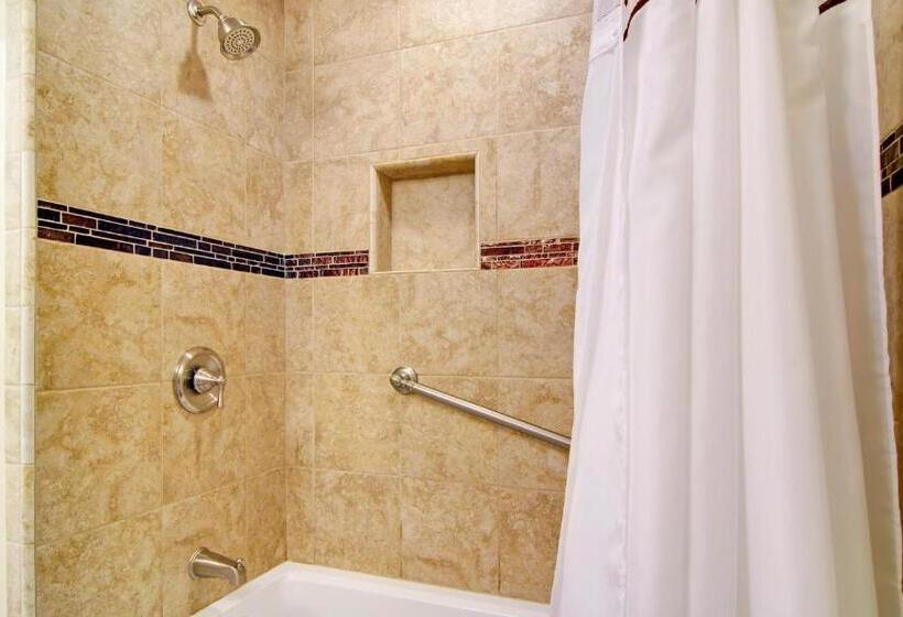 اتاق استاندارد, Wayside Inn