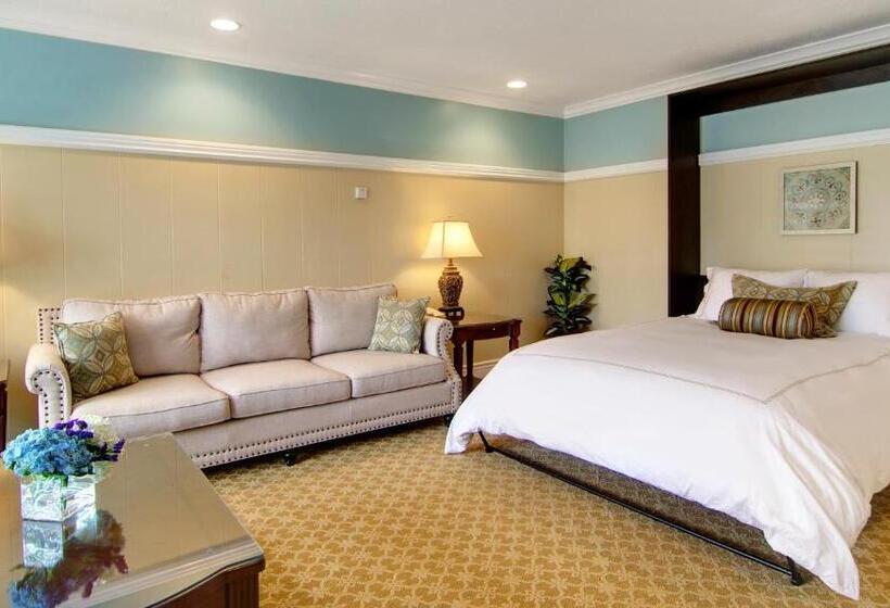 سوئیت پریمیوم, Wayside Inn