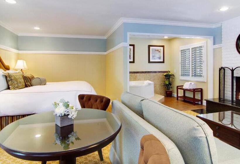 سوئیت با تخت بزرگ, Wayside Inn