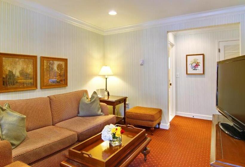 سوییت, Wayside Inn