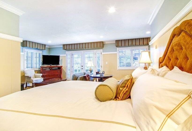 سوئیت پریمیوم, Wayside Inn