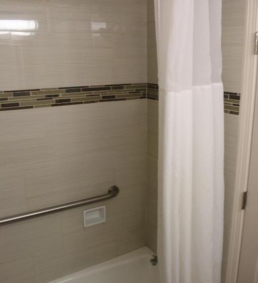 اتاق استاندارد با تخت بزرگ, Bay Bridge Inn San Francisco