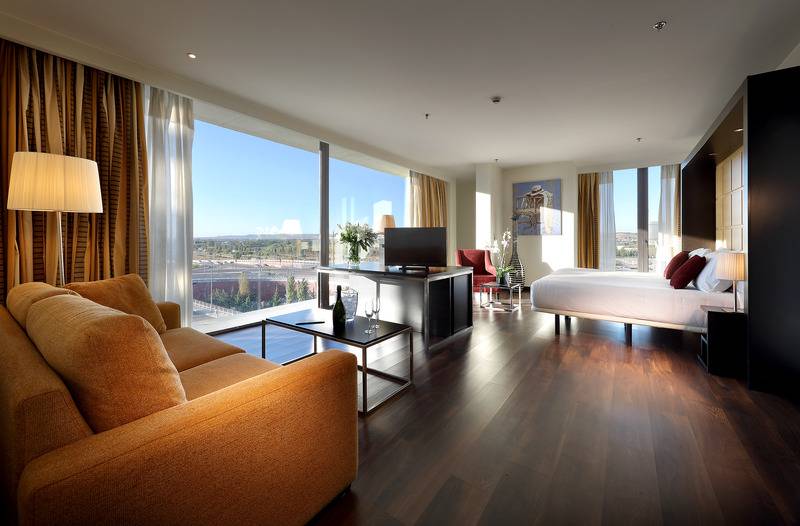 اتاق استاندارد با تخت بزرگ, Bay Bridge Inn San Francisco
