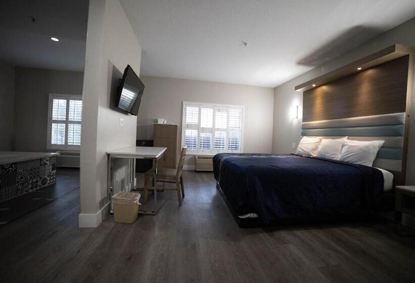 سوئیت با وان آب گرم, Mid City Inn & Suites Pico Rivera